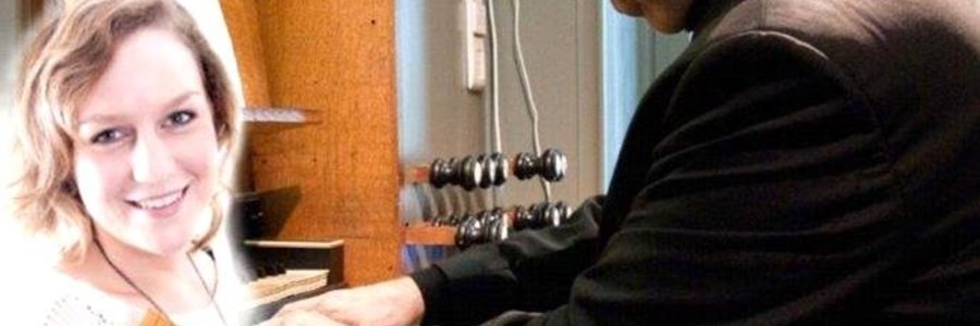 Die Internasionaal-bekende Martin Mans saam met panfluitspeler, Carina Bossenbroek wat in Stanford gaan optree  